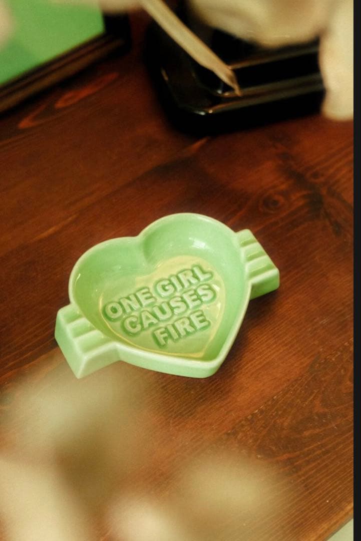 タトゥースタジオヤマダ　マルヒロ　tatoostudioyamada 灰皿