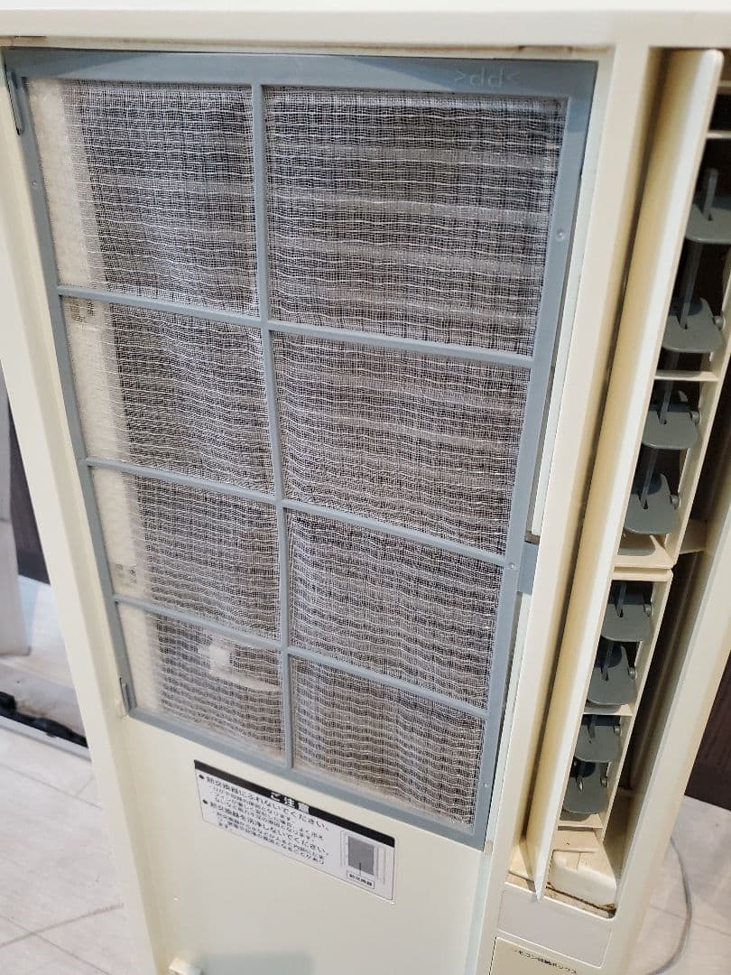 窓用エアコン 小泉成器　2014年製