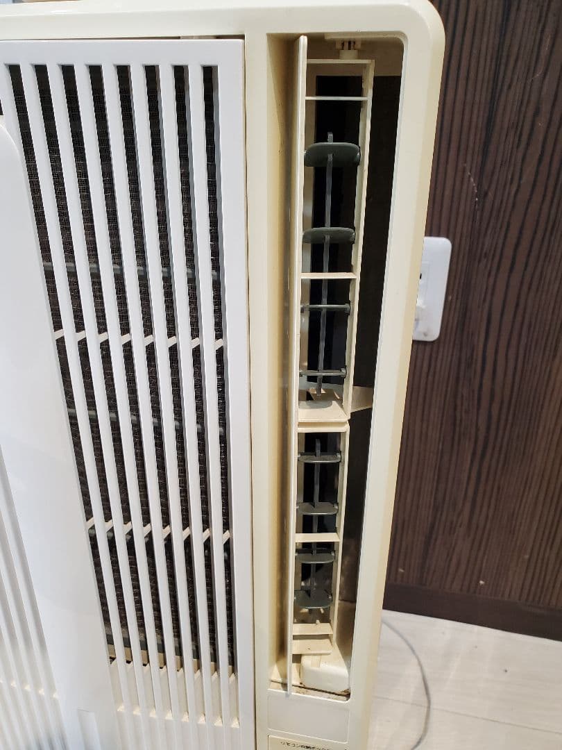 窓用エアコン 小泉成器　2014年製