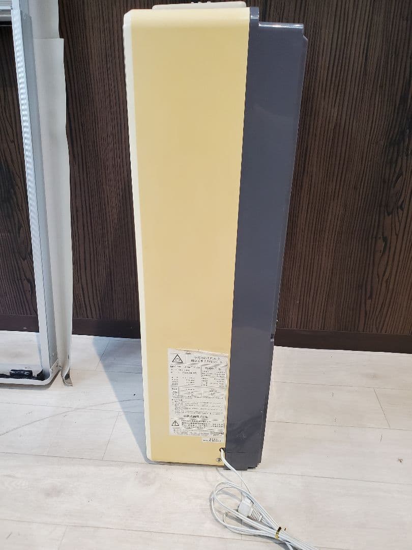 窓用エアコン 小泉成器　2014年製