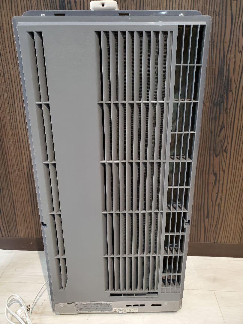 窓用エアコン 小泉成器　2014年製