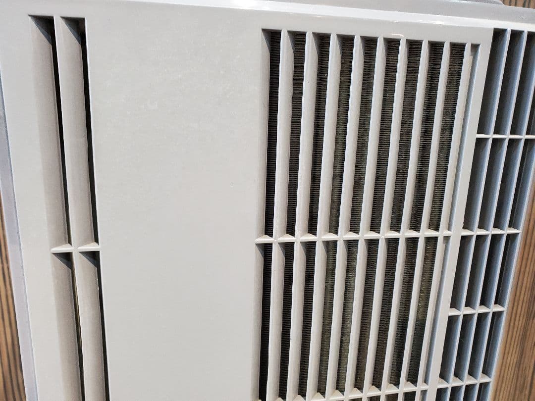 窓用エアコン 小泉成器　2014年製