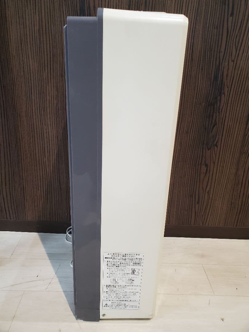 窓用エアコン 小泉成器　2014年製