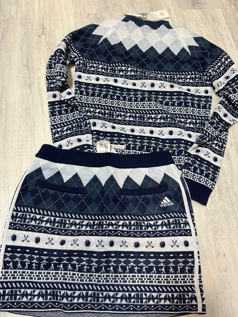 新品　XL ネイビー　ADIDAS GOLF ヒストリカルパターンセットアップ