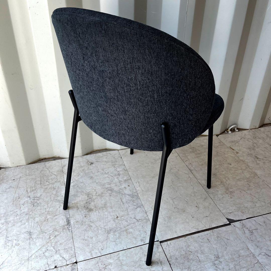 取付無料！ボーコンセプト プリンストン 北欧風ネイビーダイニングチェア✨