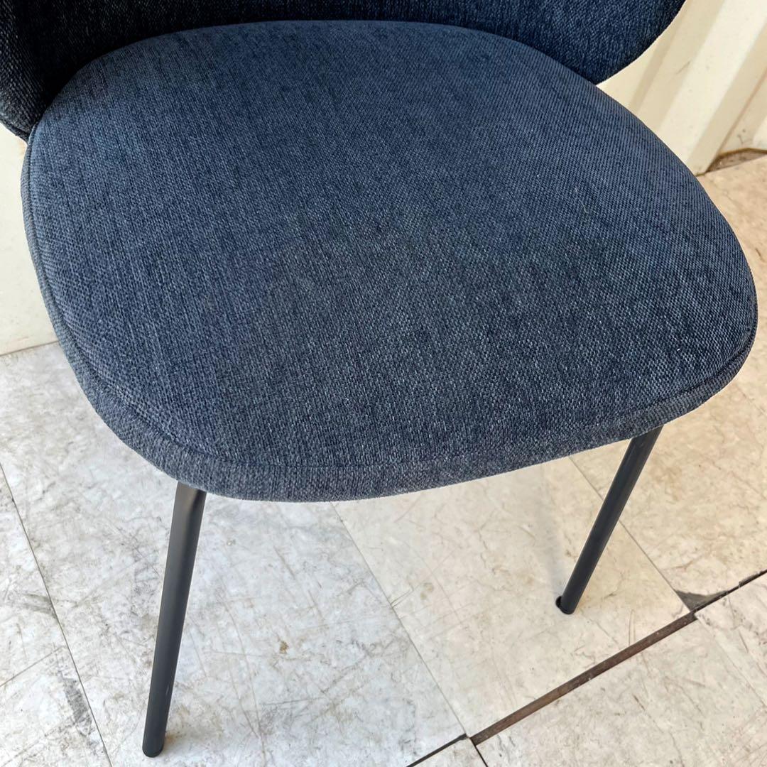 取付無料！ボーコンセプト プリンストン 北欧風ネイビーダイニングチェア✨
