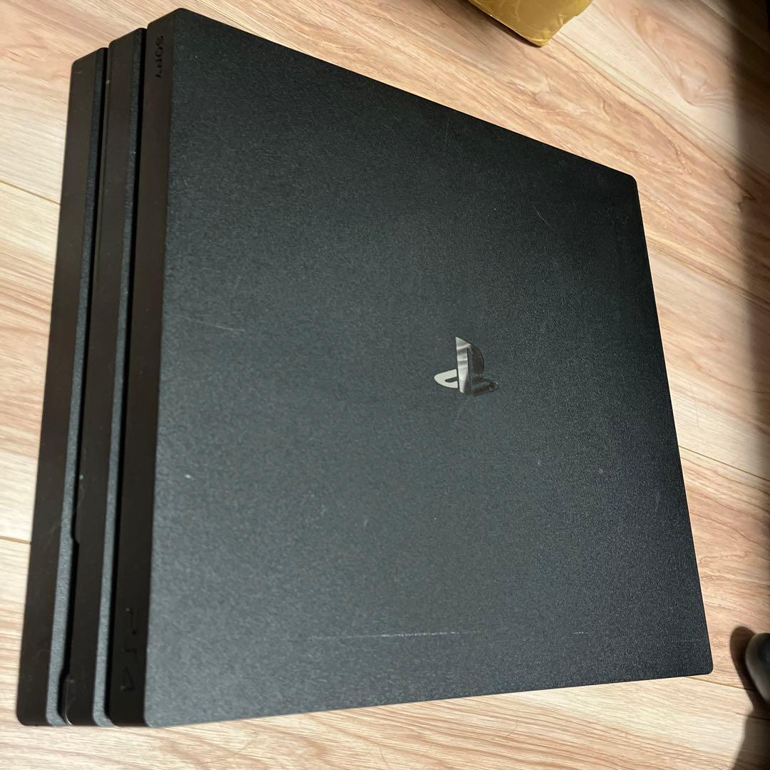 プレイステーション4本体＋コントローラー2台