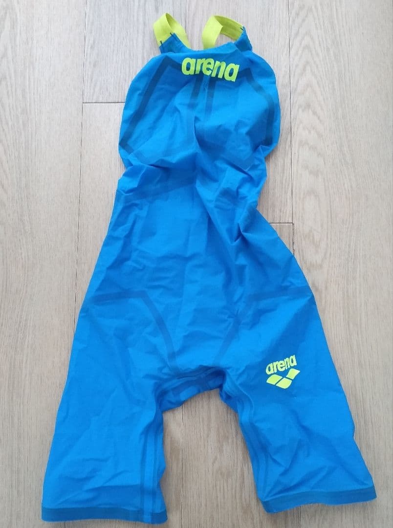 arena アクアフォースMサイズ