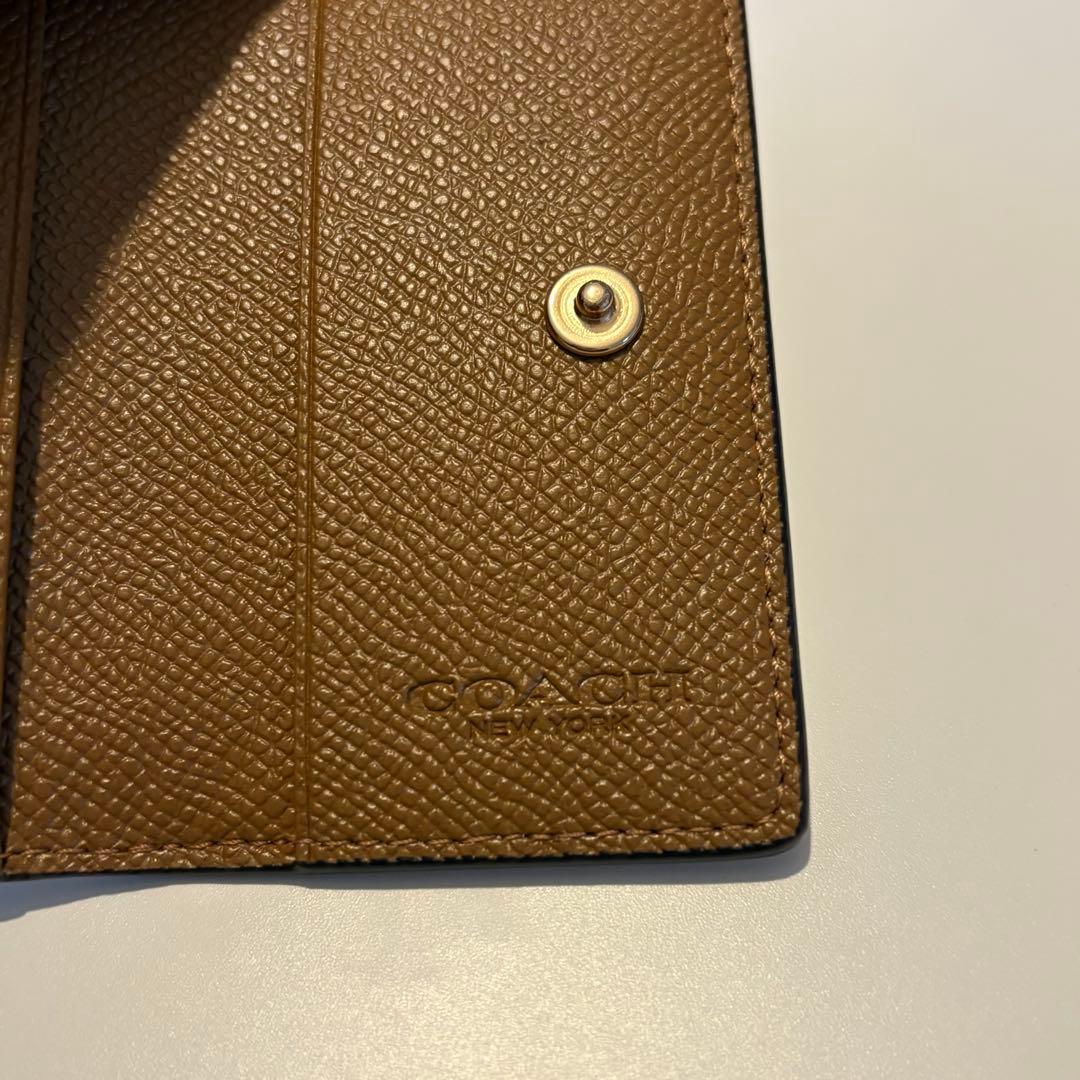 【新品未使用】COACH ホワイトレザー キーケース