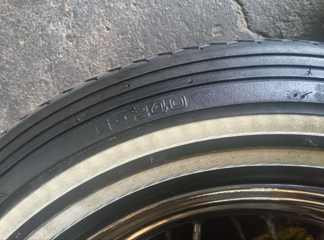 ハーレー純正　ホイール　タイヤセット　16インチ