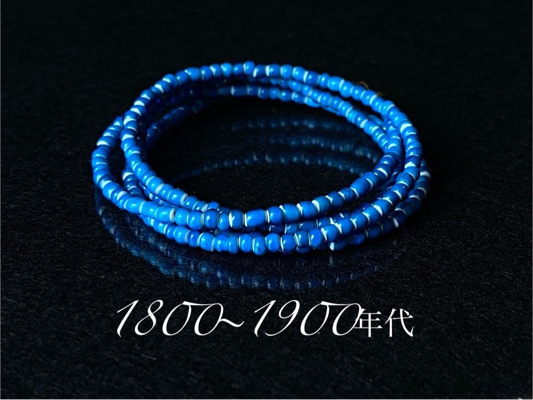 ヴェネチア産　アンティーク　ホワイトハーツ　青