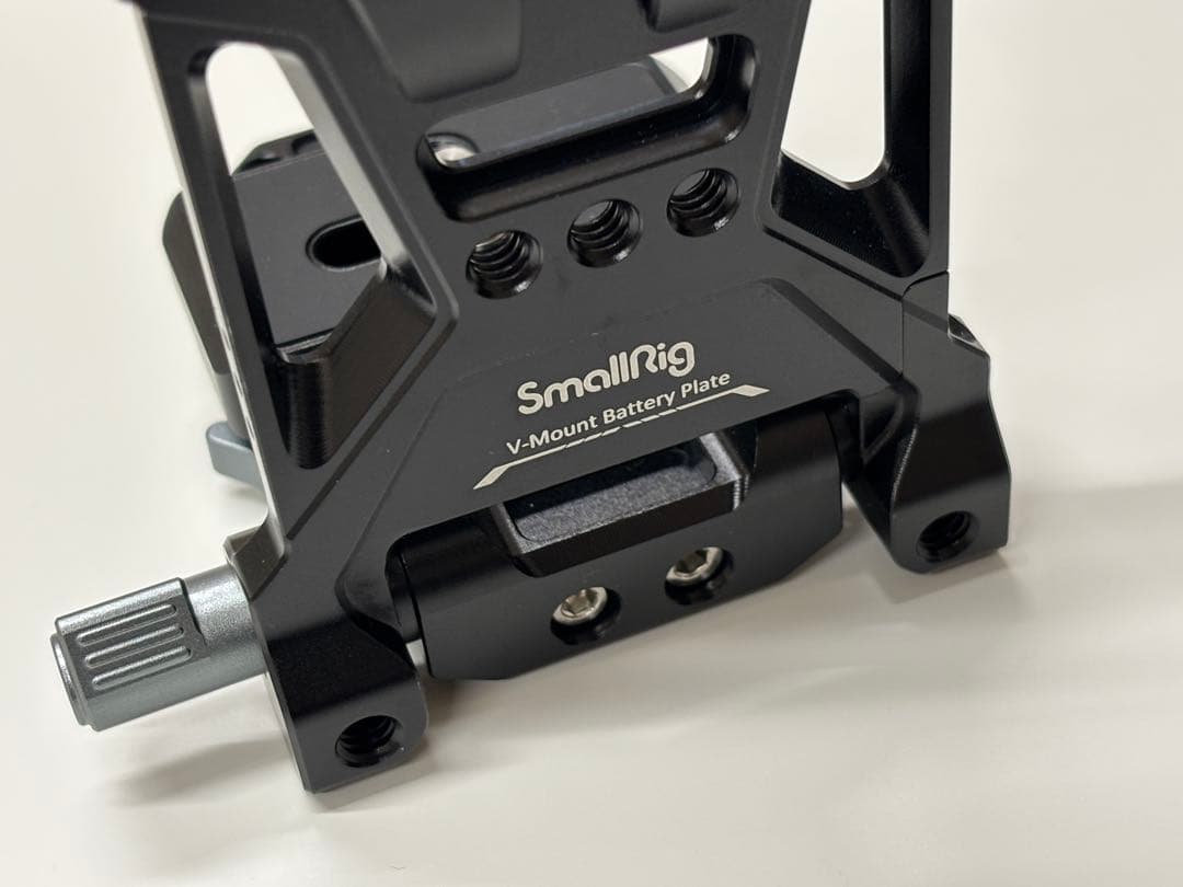 SmallRig Vマウントプレート　アルカスイス 4064B