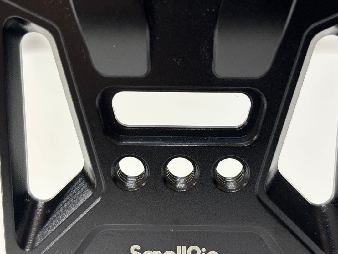 SmallRig Vマウントプレート　アルカスイス 4064B