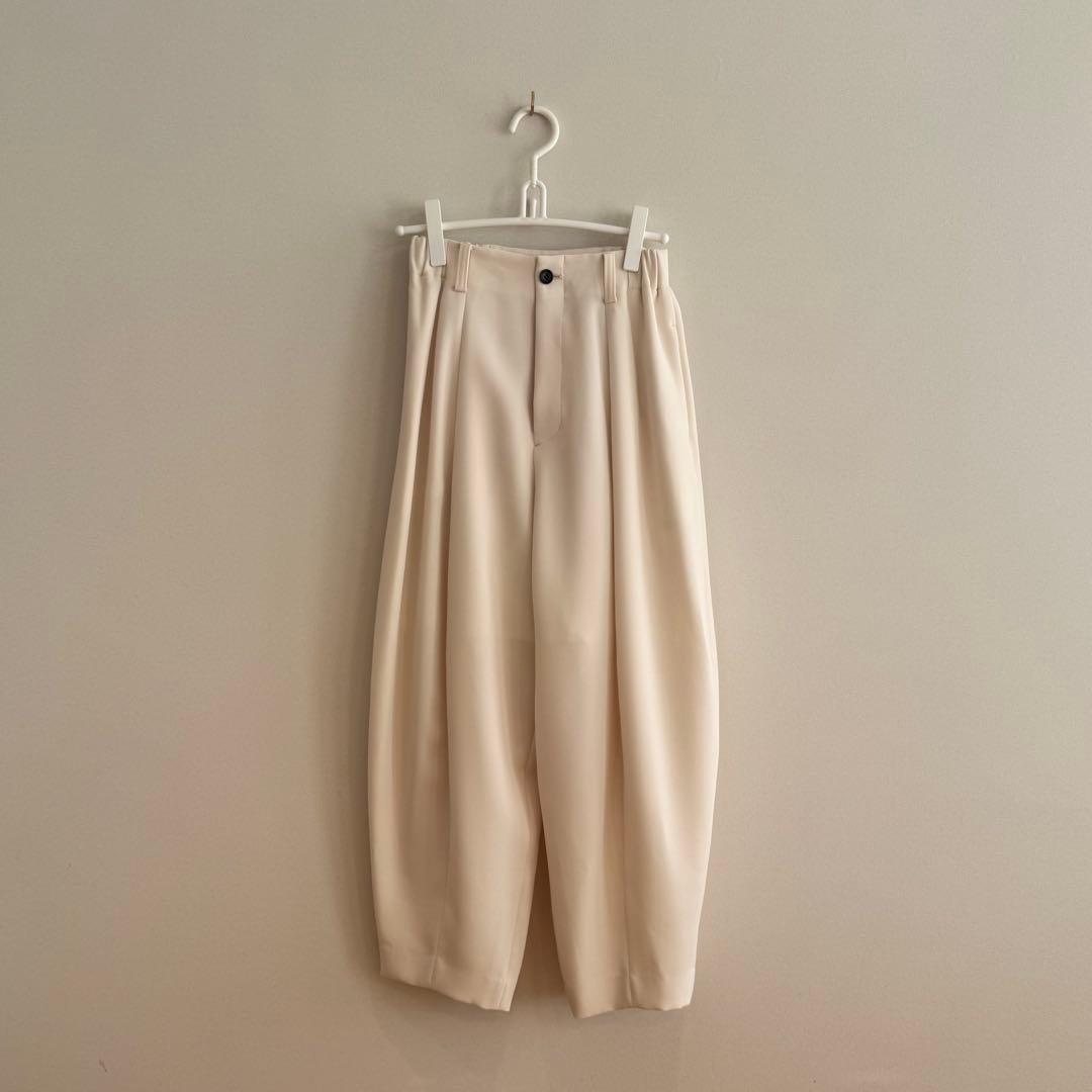【 LOHEN 】タグ付き 新品未使用 COCOON PANTS コクーンパンツ