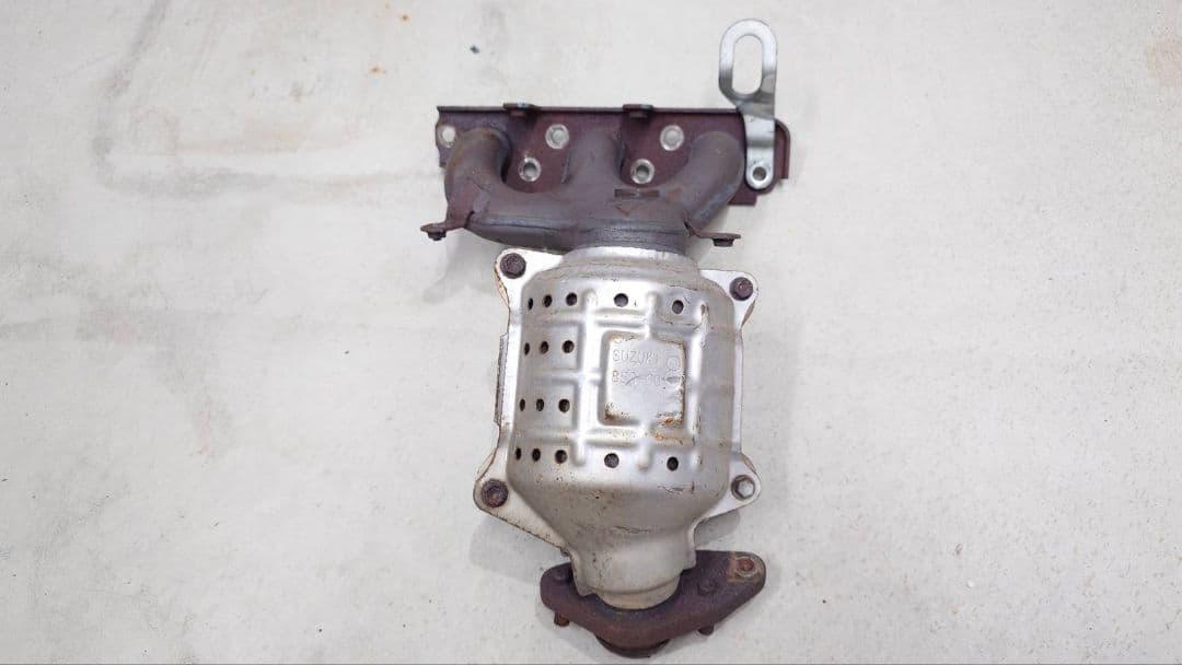 スズキ MH23S ワゴンR K6A 85G-C08 触媒 5本線 中古