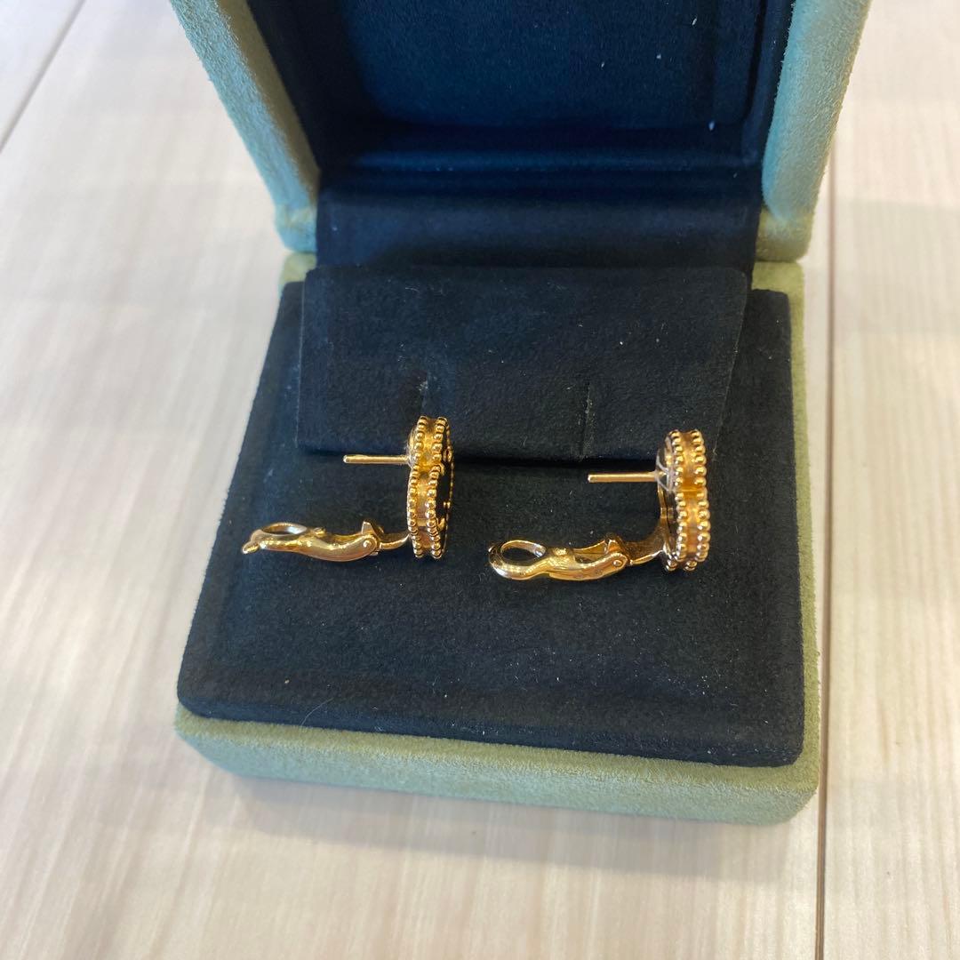 【yan】オニキス　ヴィンテージ　ピアス　ヴァンクリーフアンドアーペル