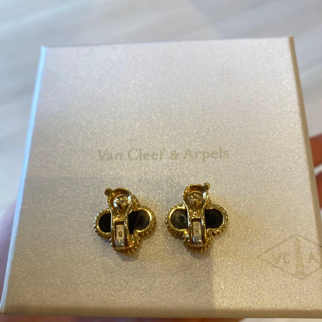 【yan】オニキス　ヴィンテージ　ピアス　ヴァンクリーフアンドアーペル