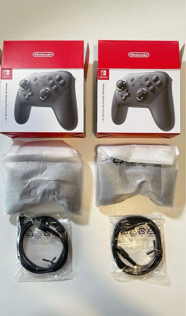 【美品】Nintendo Switch Proコントローラー　2個セット
