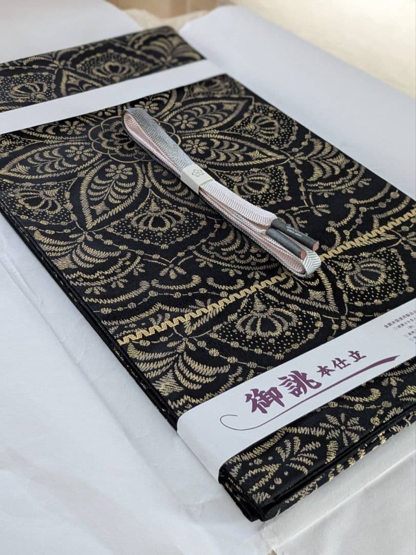 正絹京都一栞色無地美しいキモノ掲載