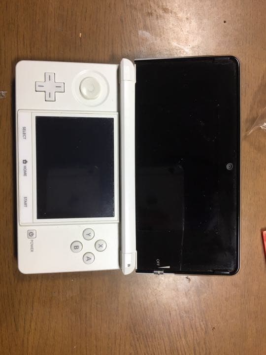 【ニンテンドー3DS】 アイスホワイト