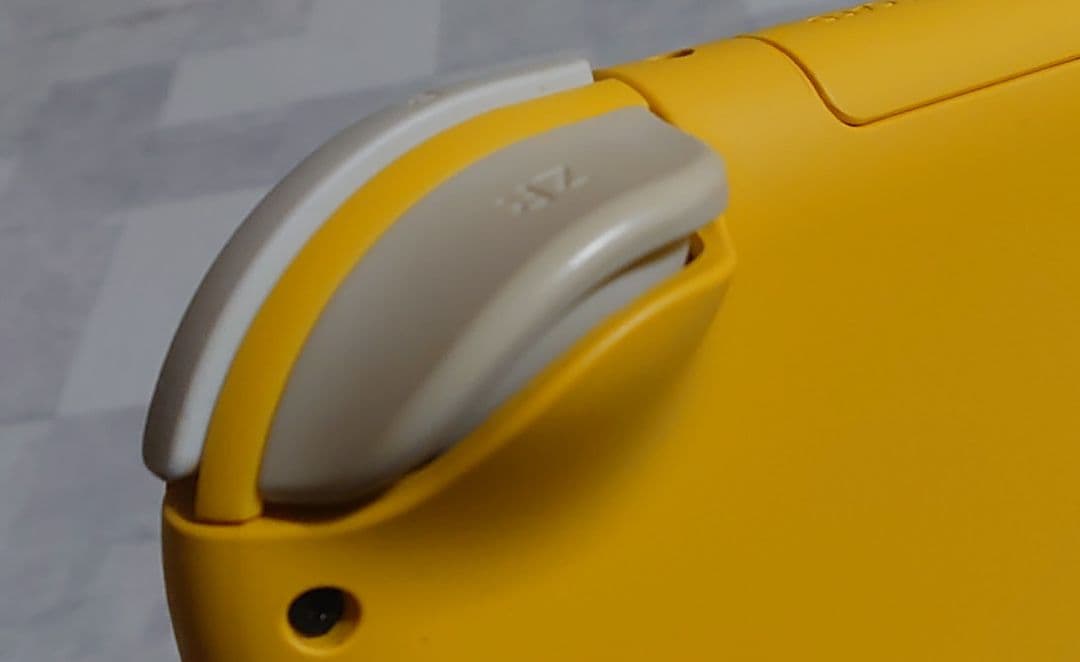 Nintendo Switch Lite　ACアダプター有り　本体　ゲーム機