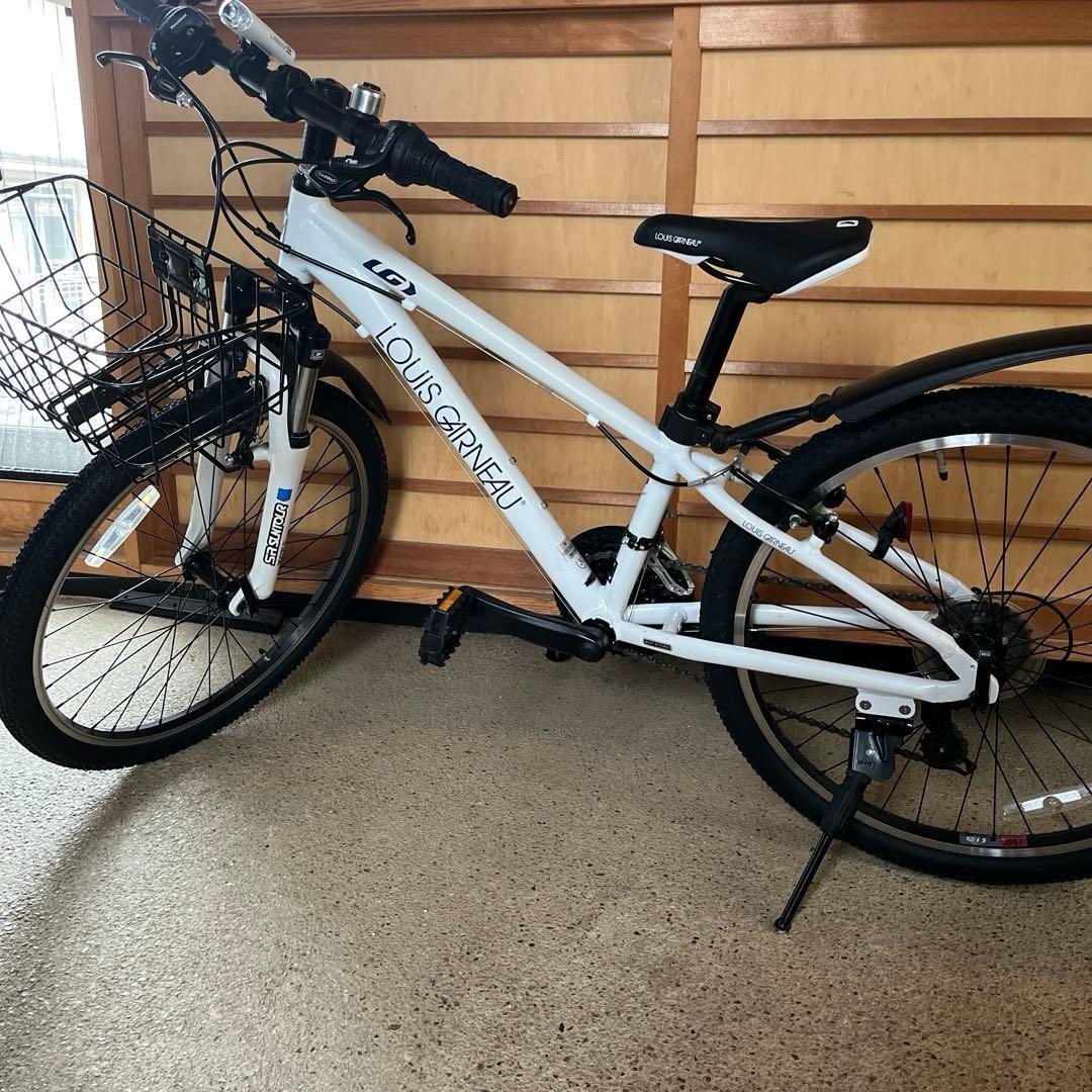 直接引取価格　LOUIS GARNEAU 子供用自転車 ホワイト 前カゴ付き