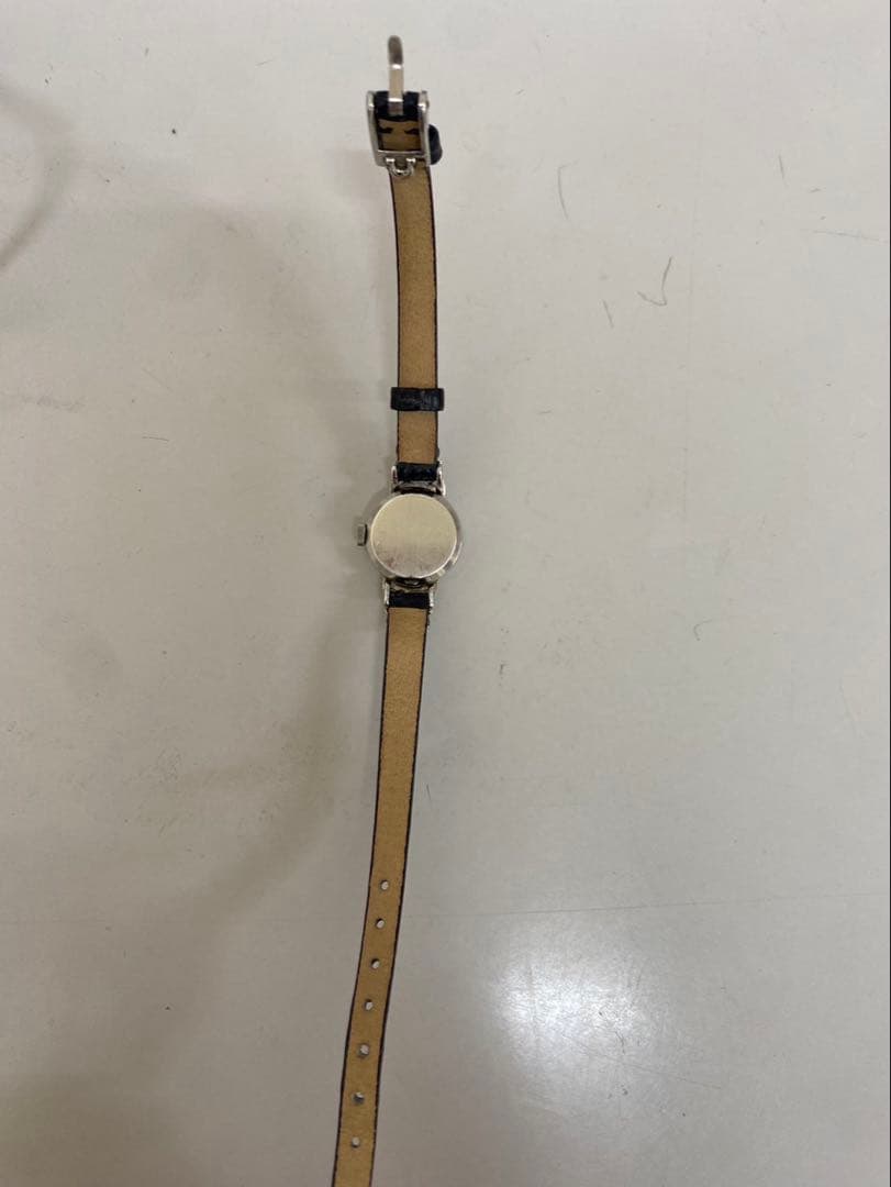 オメガ　腕時計　カットガラス　ダイヤ6p プラチナ　レディース手巻き