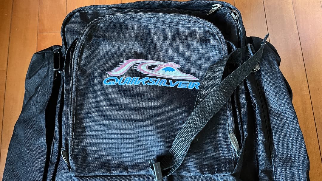 【レア】廃版品 QUIKSILVER 大きい リュック バックパック