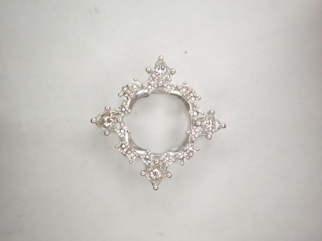 7/美品 タサキ 田崎真珠 K18WG ダイヤ計0.35ct ペンダントトップ