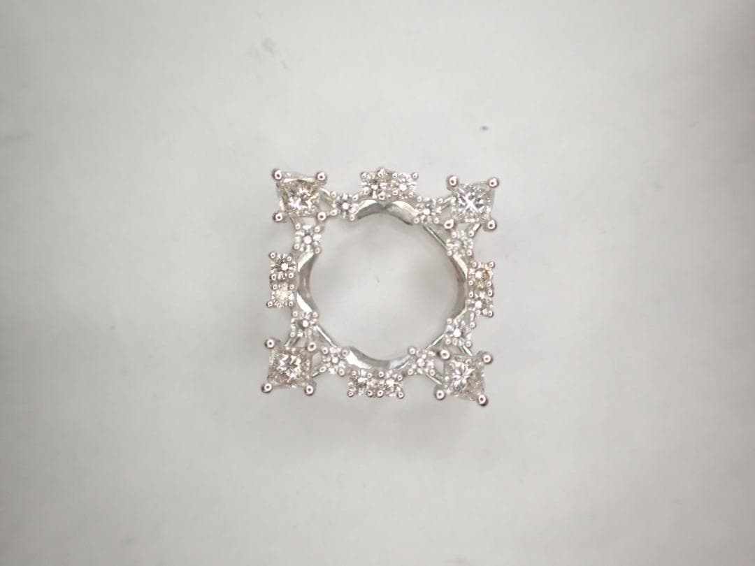 7/美品 タサキ 田崎真珠 K18WG ダイヤ計0.35ct ペンダントトップ