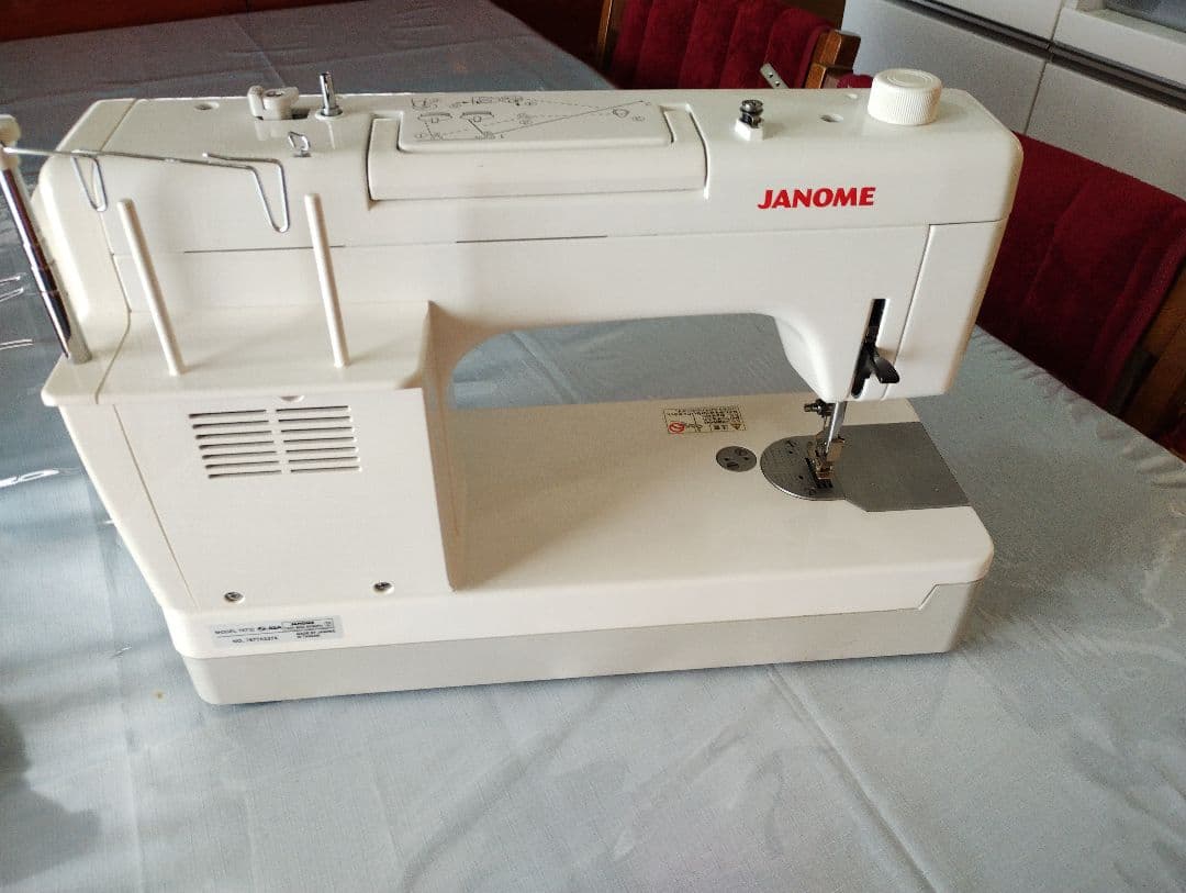 ジャノメ　職業用ミシン　厚物専用直線ミシン　HS-75DBL