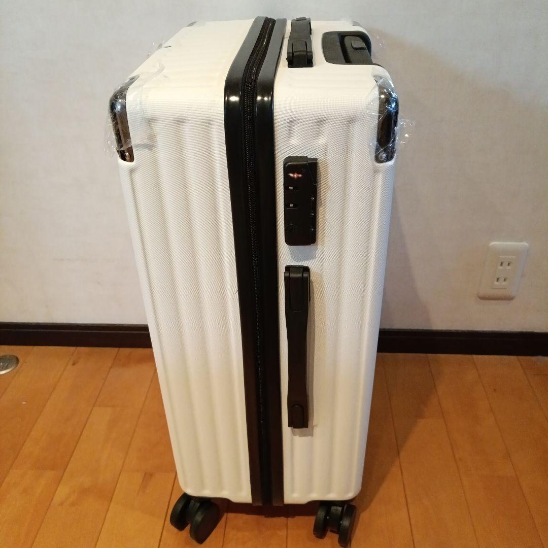 【新品未使用】スーツケース　ホワイト　キャリーケース TSAロック付き　Мサイズ