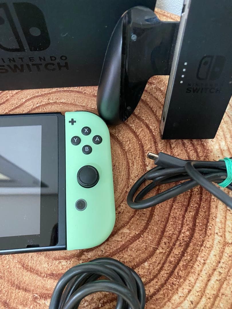 Nintendo Switch ニンテンドースイッチ本体　PNK/GRN 箱無し