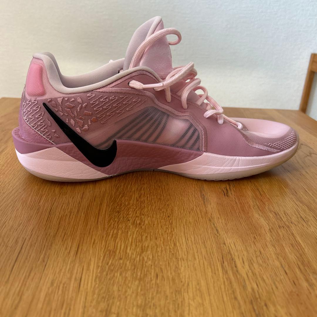 Nike Sabrina 2 EP ピンク