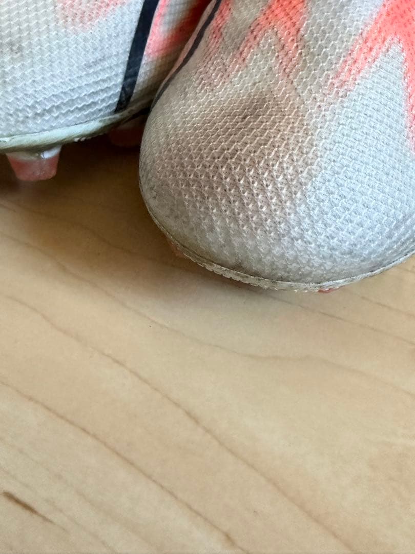 Puma ウルトラ　サッカースパイクHG ホワイト/オレンジ