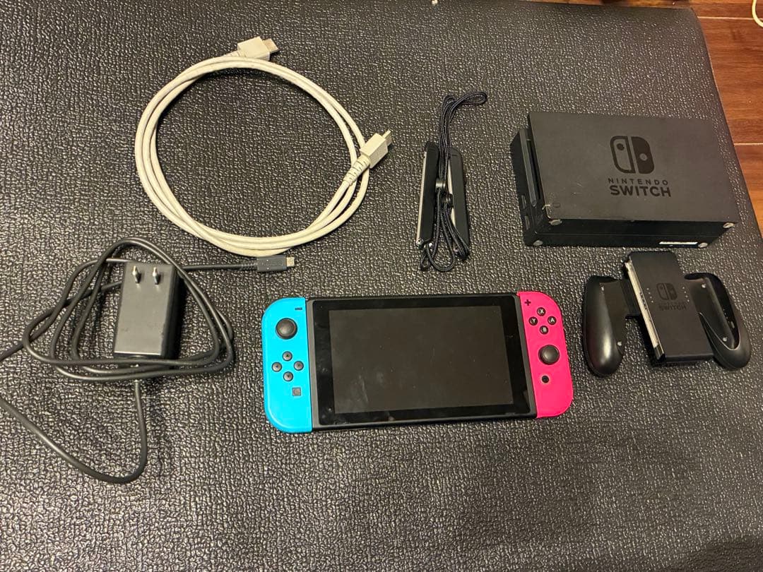 【24時間以内発送】Nintendo Switch