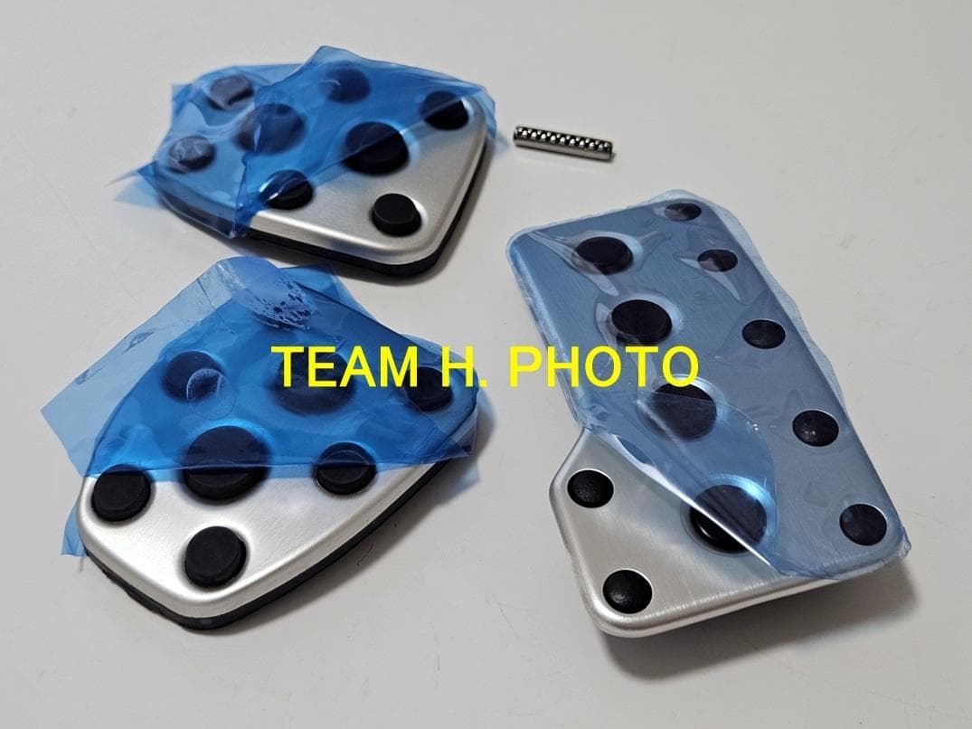 新品　LA400K コペンに☆ トヨタ純正 アルミペダル 3点　MT車用