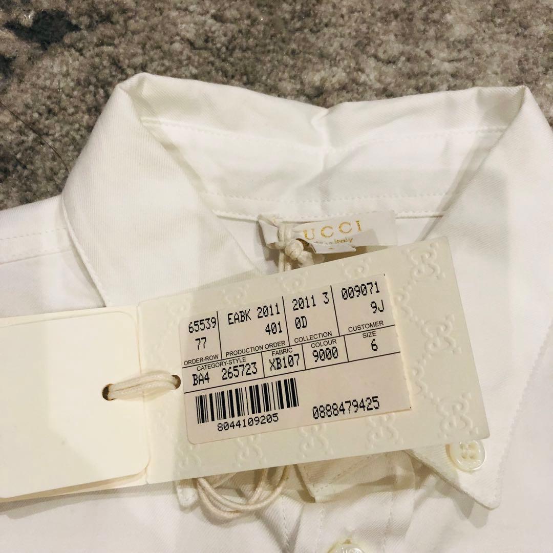 【新品未使用】GUCCI キッズ フォーマルシャツ　 胸元刺繍ロゴ