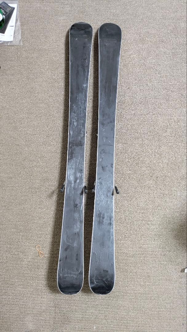 子供用スキー板110cm、ビンディング、ブーツ20cm ストック セット