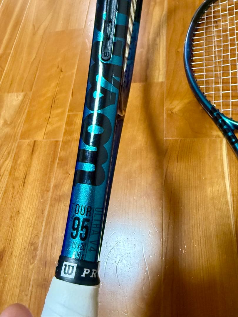 Wilson ultra tour 95 CV V4 （1本バラ売り価格）