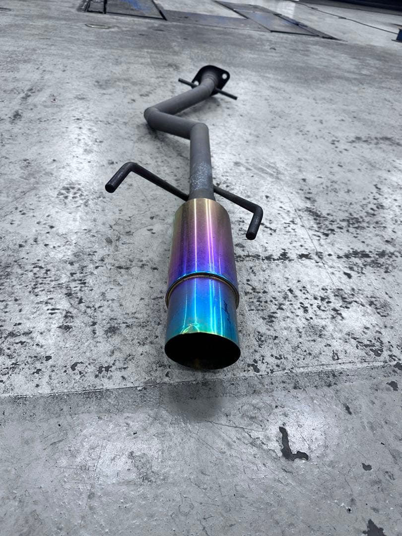 アルテッツァ　砲丸ストレートマフラー　社外品