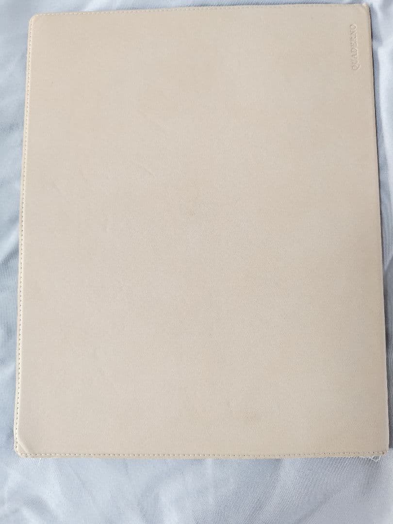 富士通 QUADERNO A4 13.3型