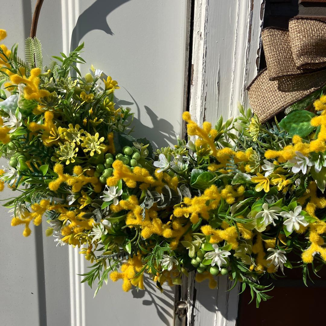 みぃです。もふもふミモザと麻リボンのリース・シフォンリボンのリース 2点