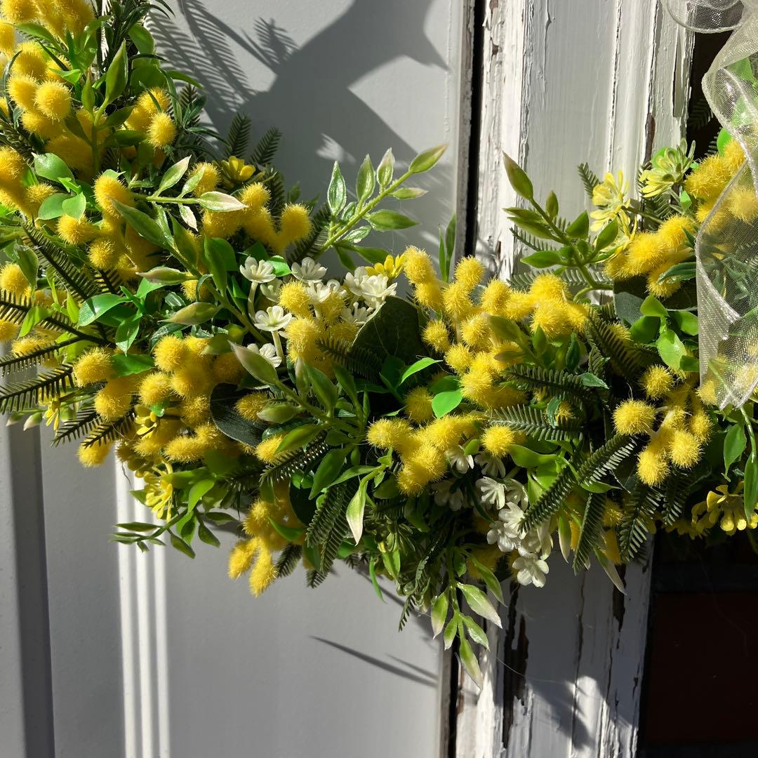 みぃです。もふもふミモザと麻リボンのリース・シフォンリボンのリース 2点