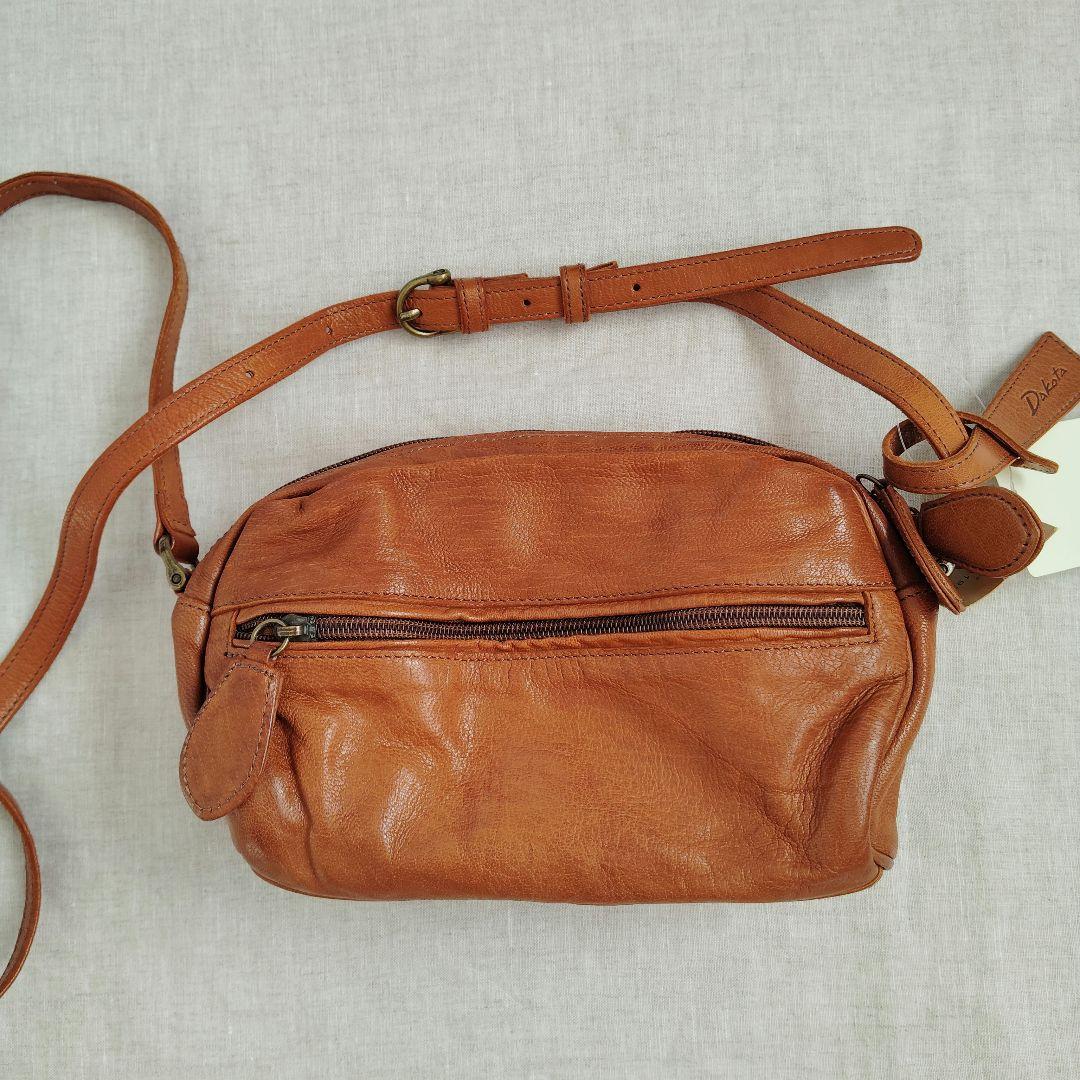 【新品】Dakota ダコタ やぎ革 ショルダーバッグ 斜めがけ ミニマム