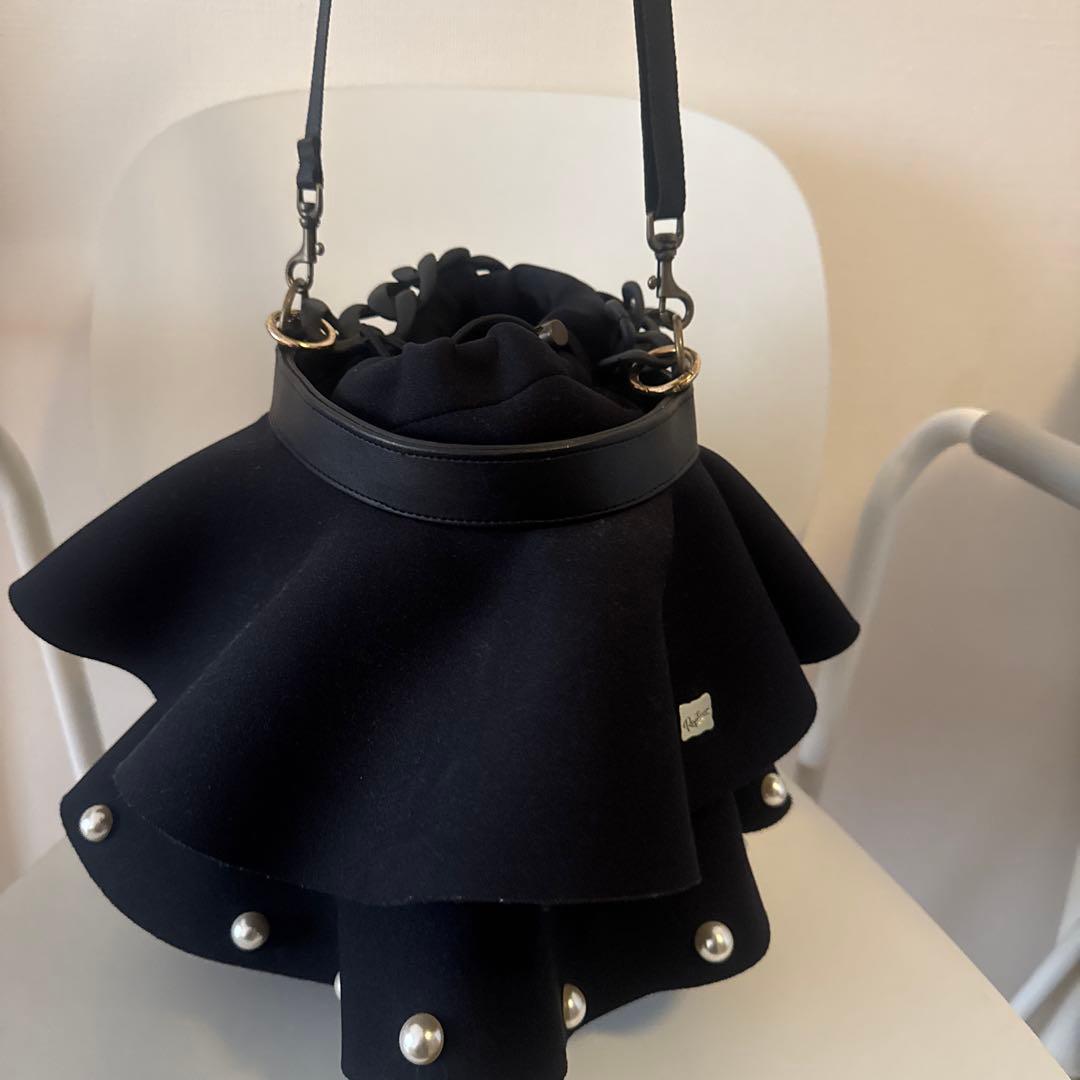 緊急値下げ‼️Rapture ラプチャー ティアードネイプルズショルダーバッグ