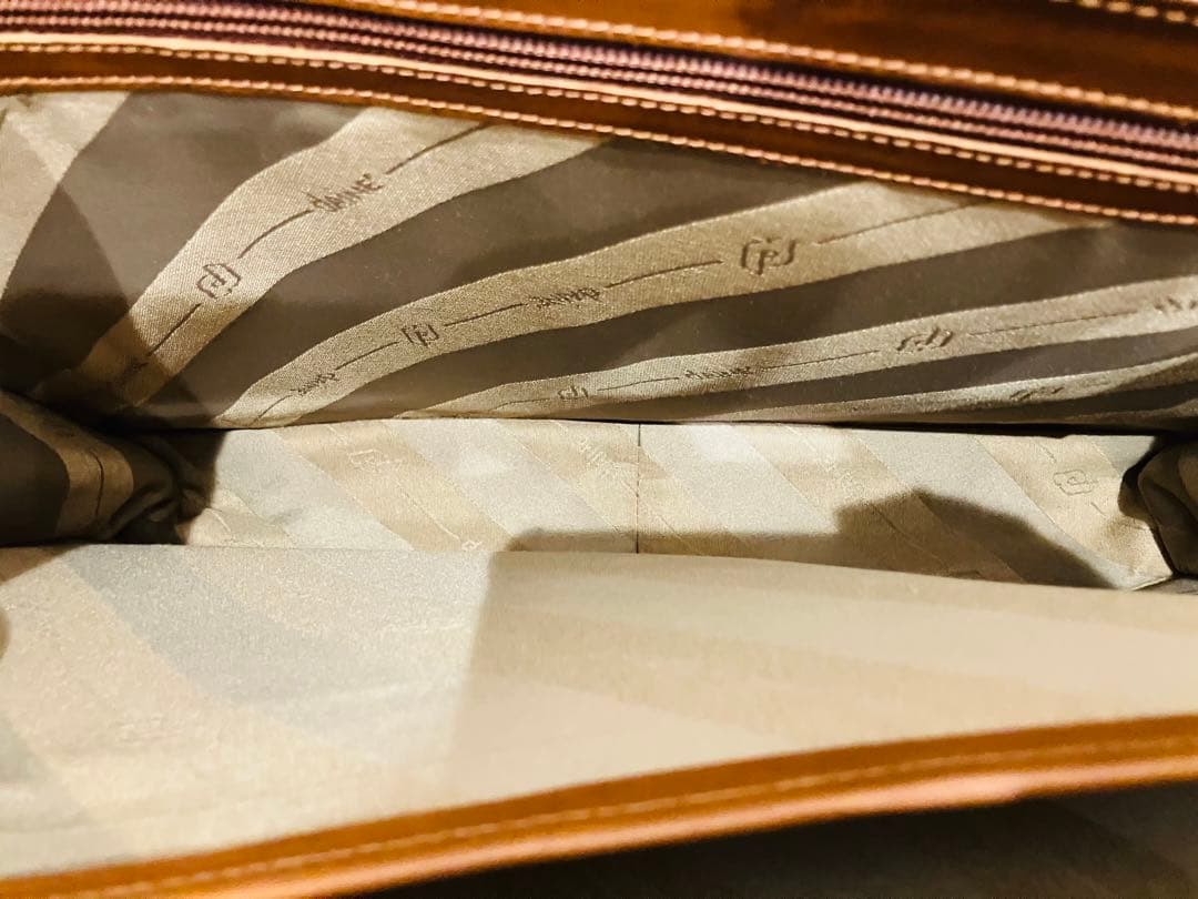 本革　ダレスバッグ ブラウン　イタリア製