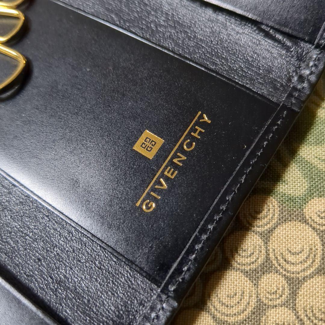 未使用 GIVENCHY ジバンシィ ロゴフラップ キーケース キーケース