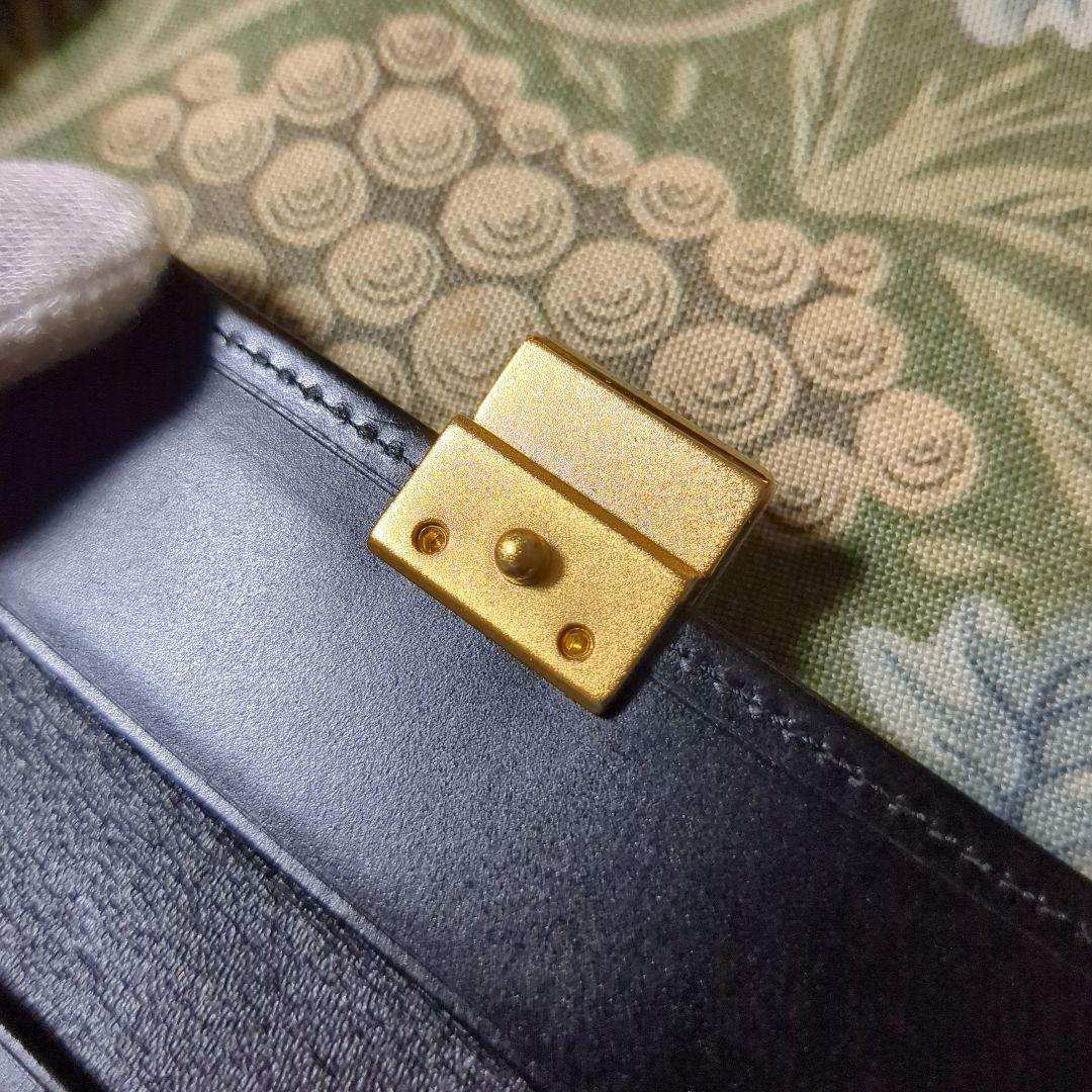 未使用 GIVENCHY ジバンシィ ロゴフラップ キーケース キーケース