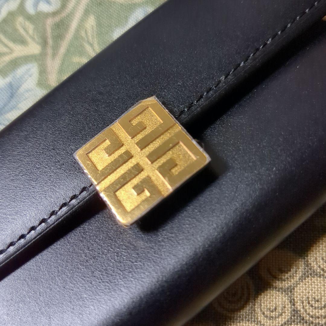 未使用 GIVENCHY ジバンシィ ロゴフラップ キーケース キーケース